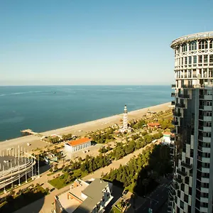 3* Апартаменты Holiday Lux